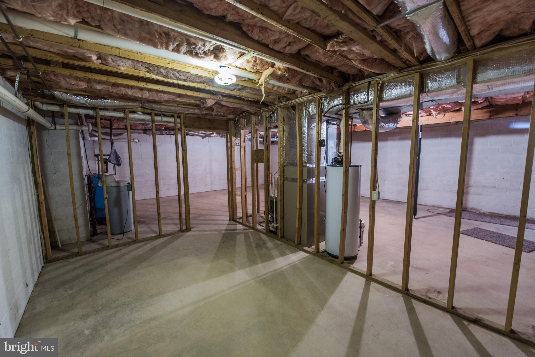 THE CORNERS AT ARDEN - Residential