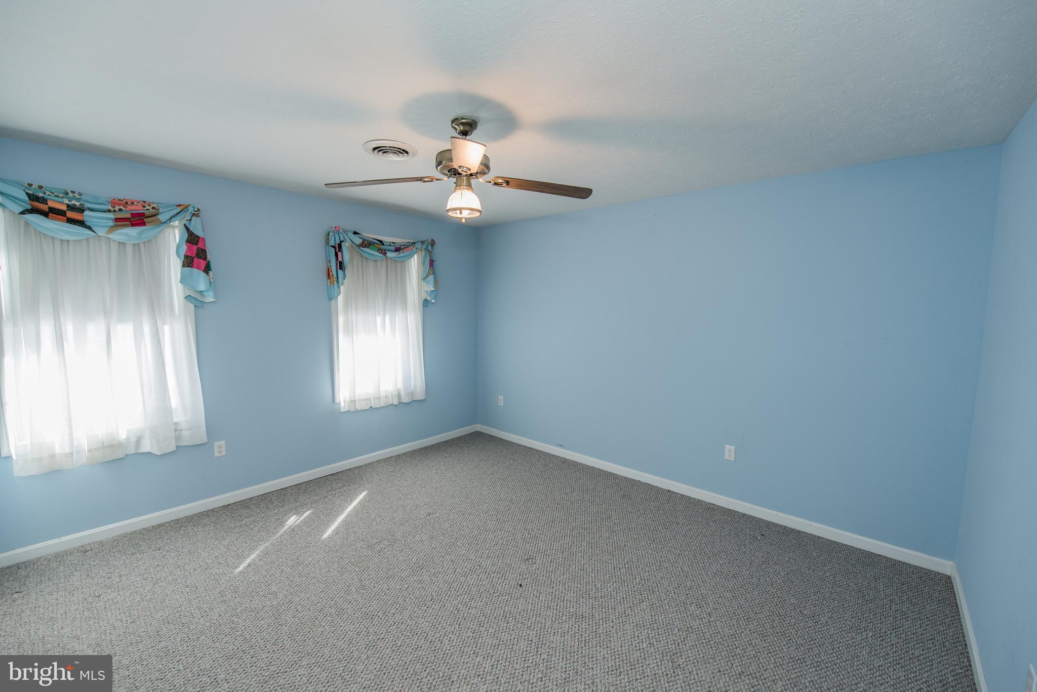 THE CORNERS AT ARDEN - Residential