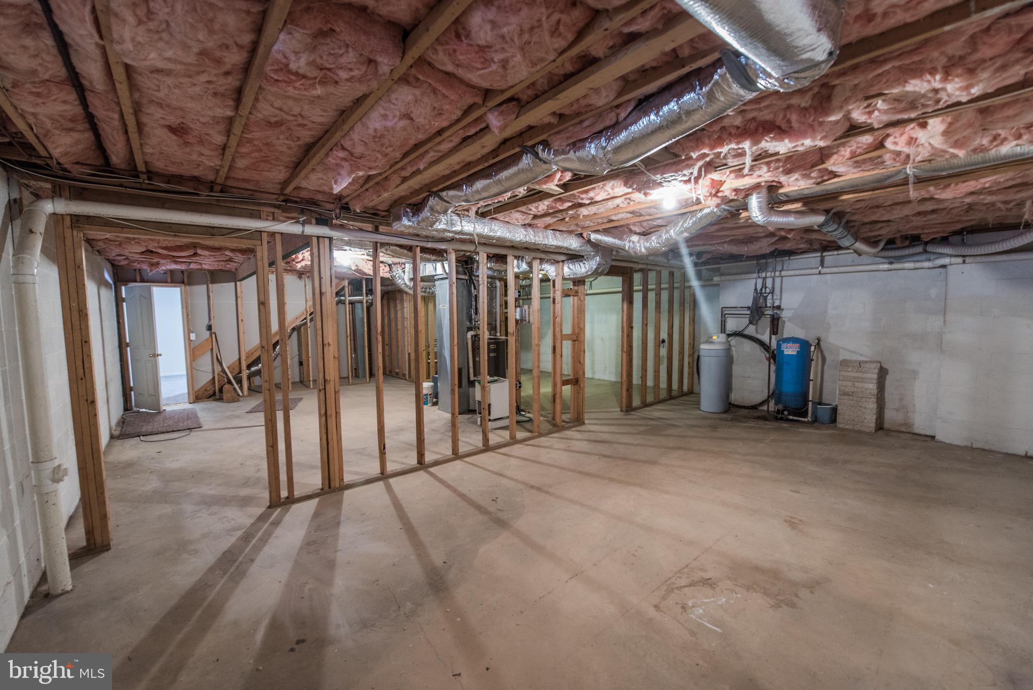 THE CORNERS AT ARDEN - Residential