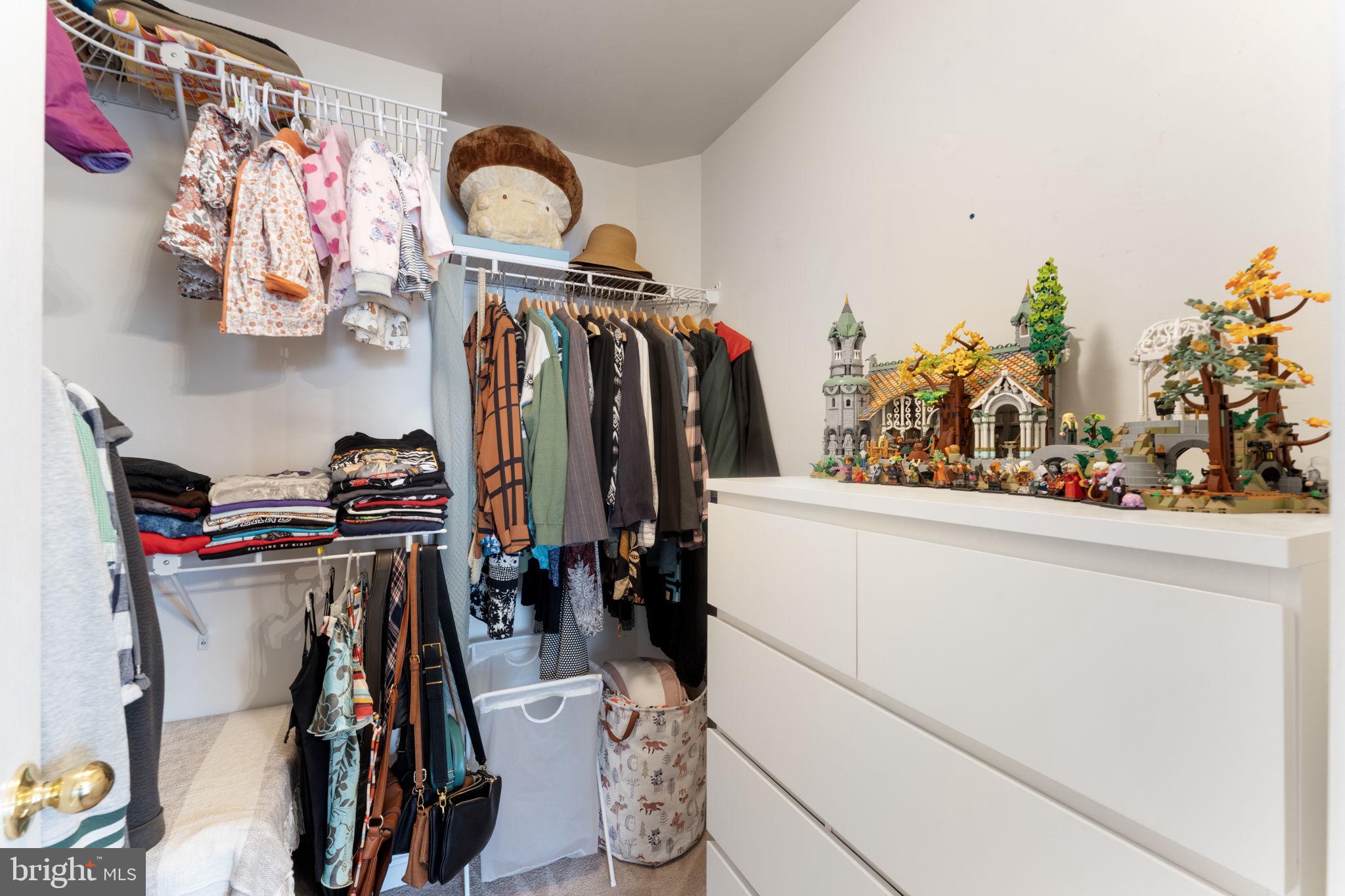 STONE SPRINGS CONDOMINIUMS - Residential