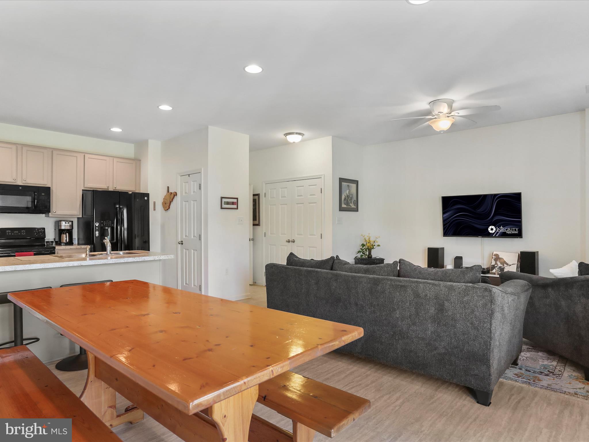 SPRING MILLS - Residential