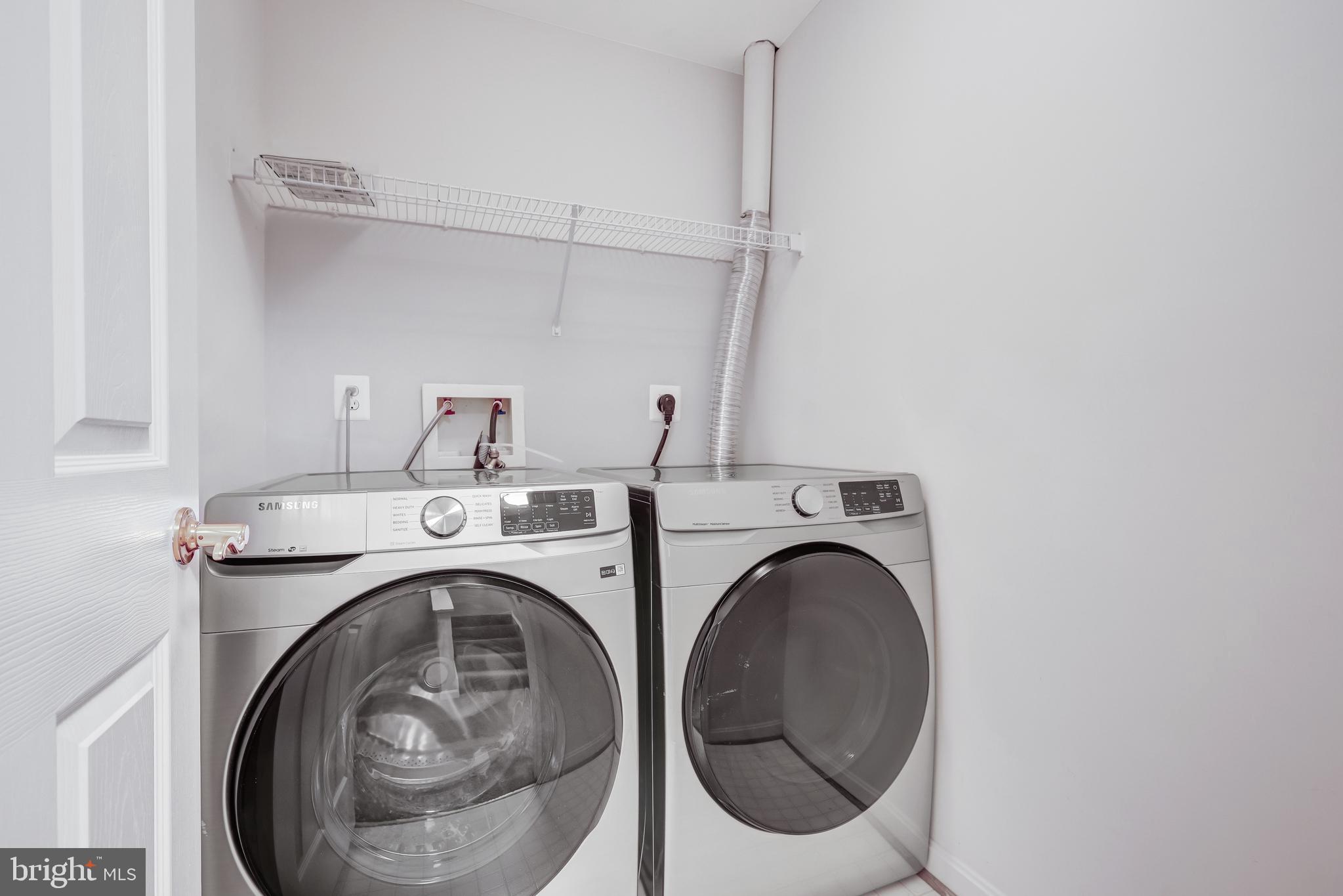 POTOMAC STATION - Residential