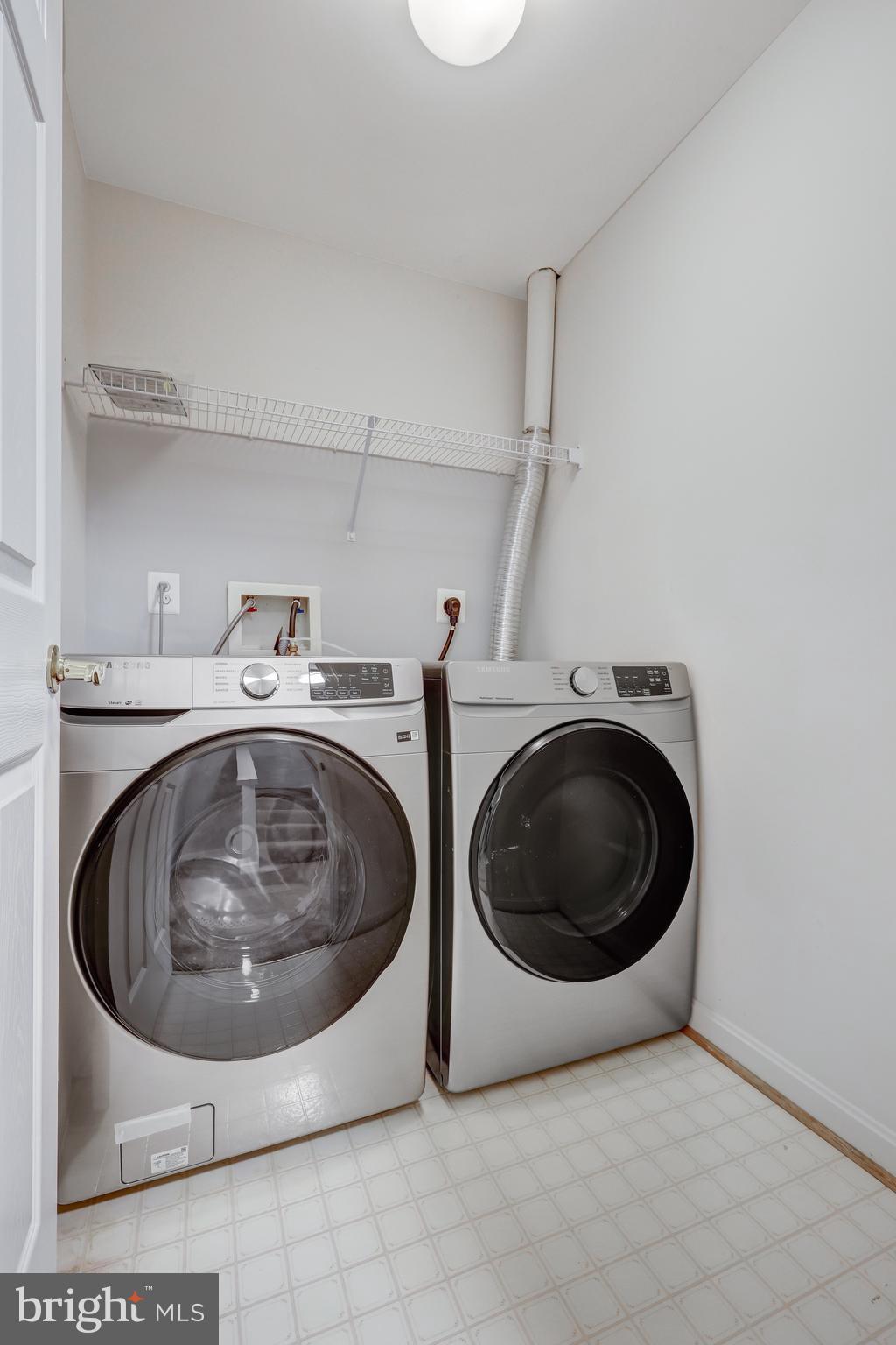 POTOMAC STATION - Residential