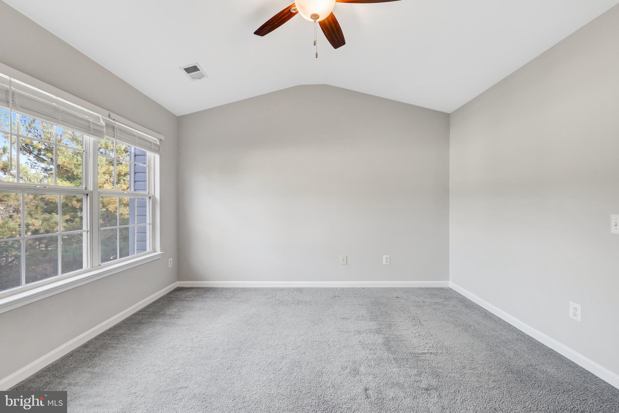 POTOMAC STATION - Residential