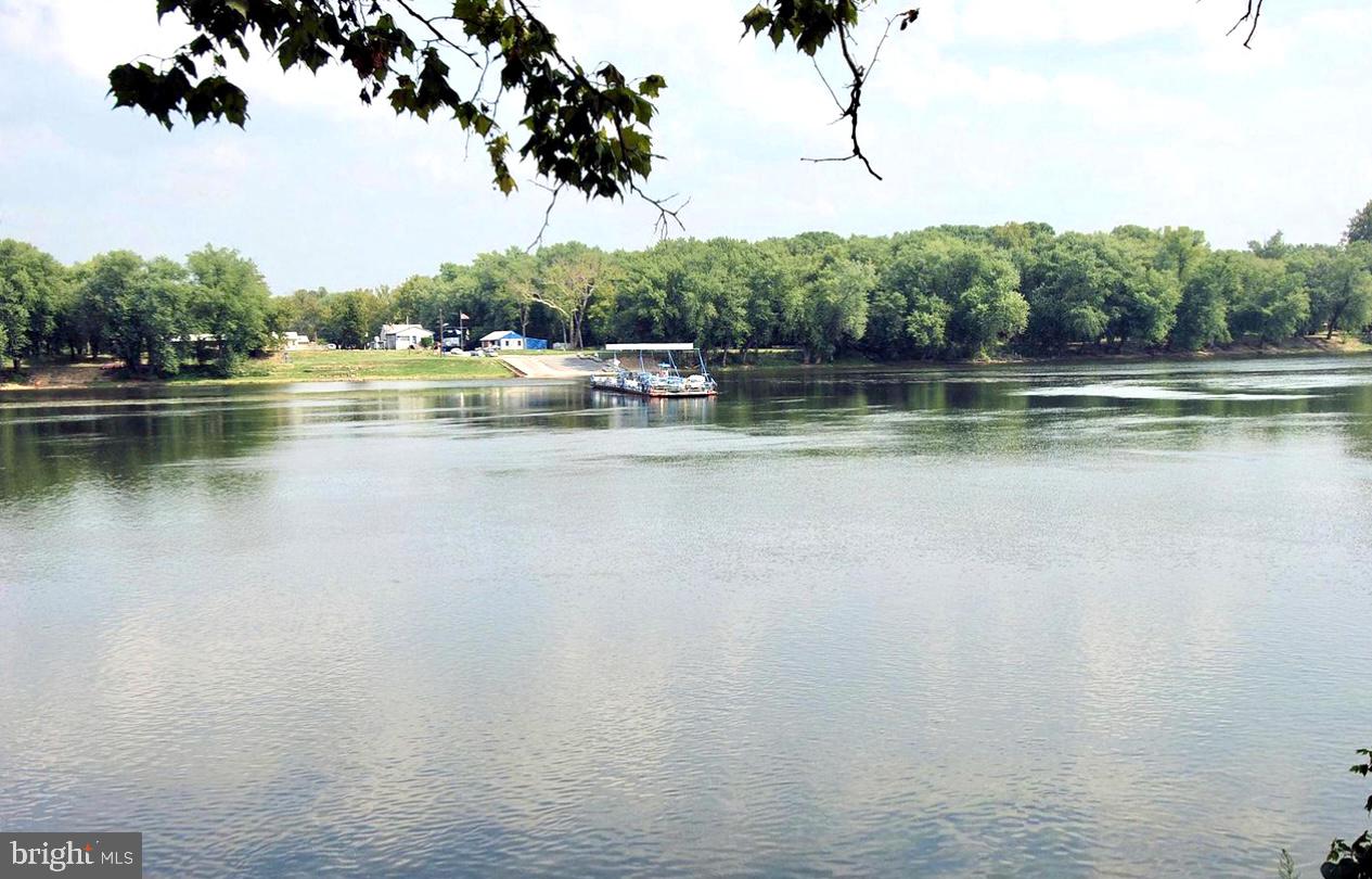 POTOMAC STATION - Residential