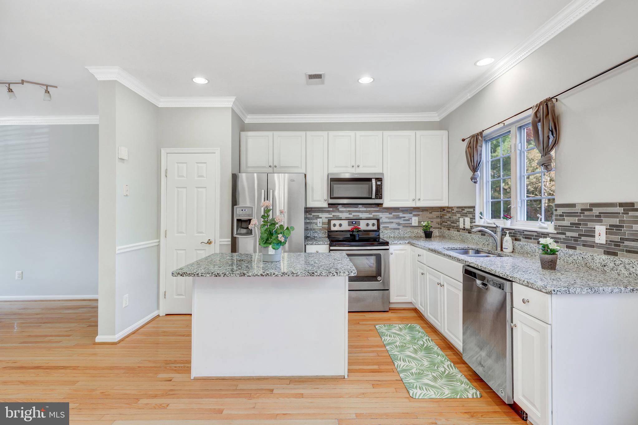 POTOMAC STATION - Residential