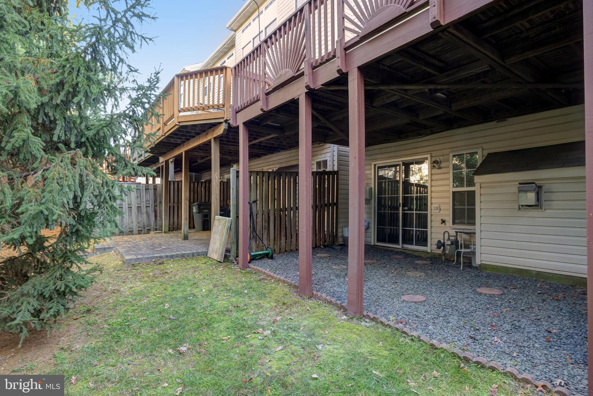 POTOMAC STATION - Residential