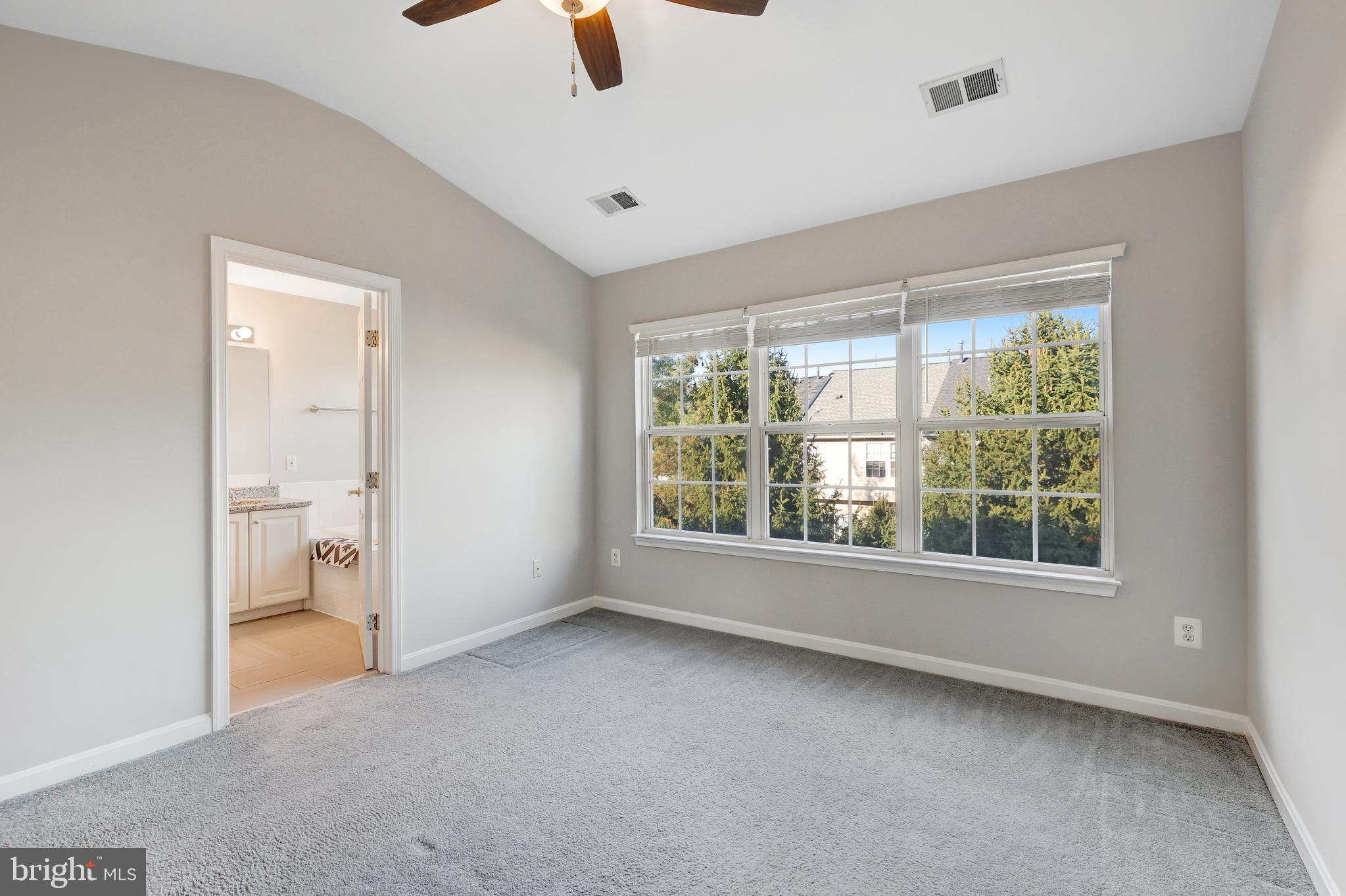 POTOMAC STATION - Residential