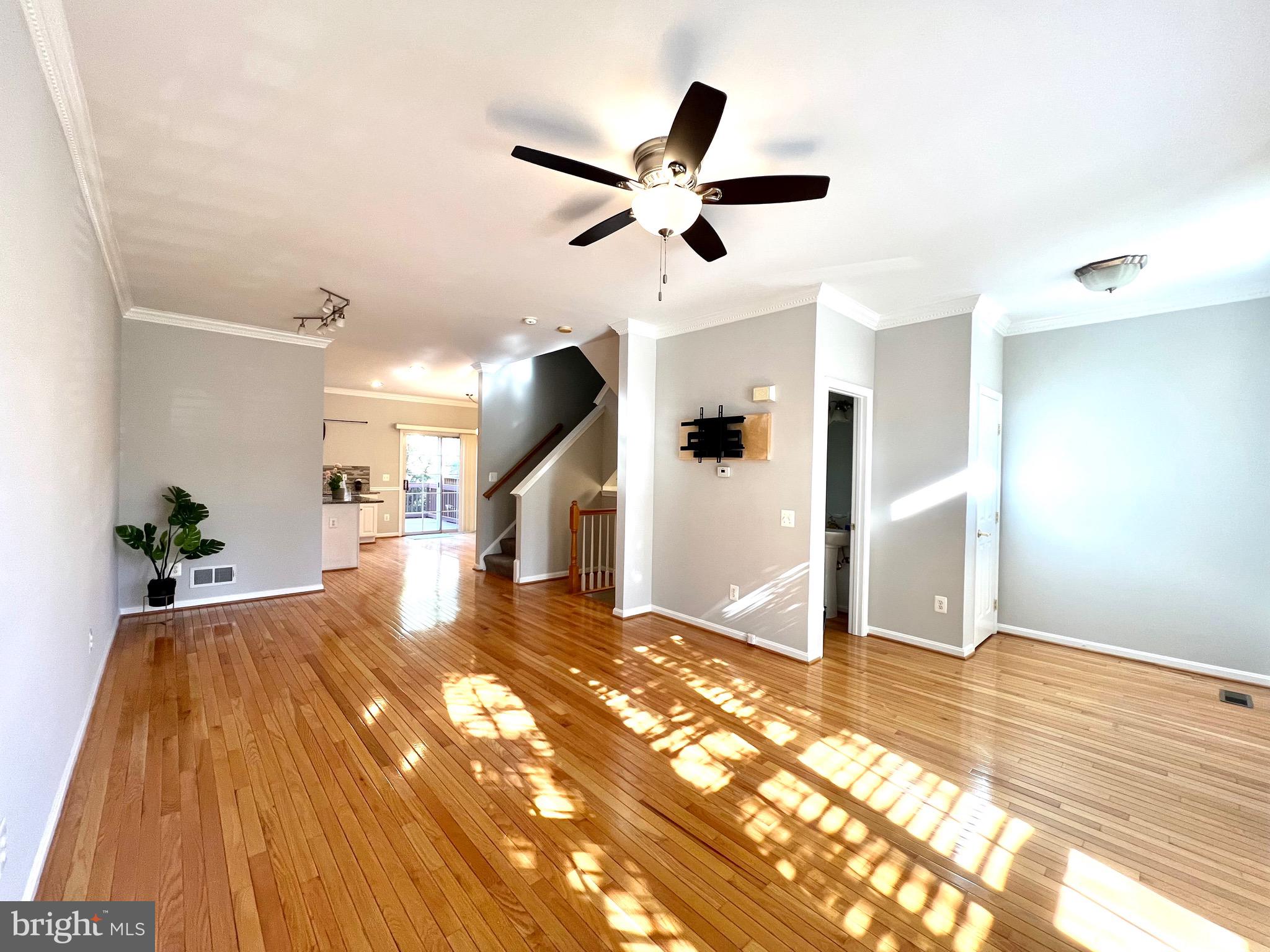 POTOMAC STATION - Residential