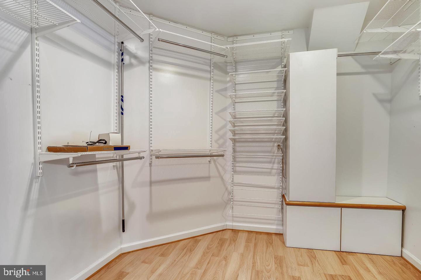 WOODMONT - Residential Lease