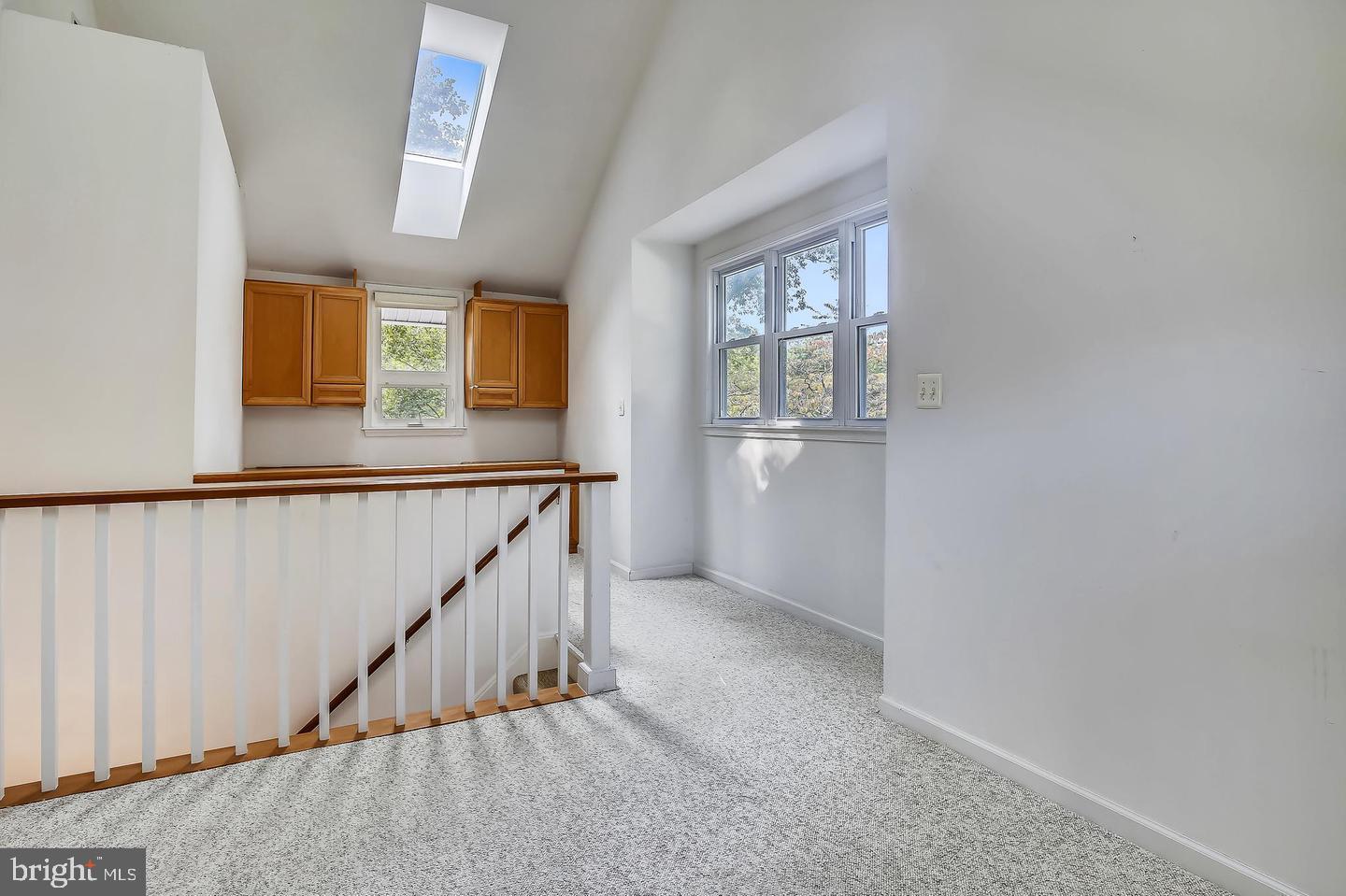 WOODMONT - Residential Lease