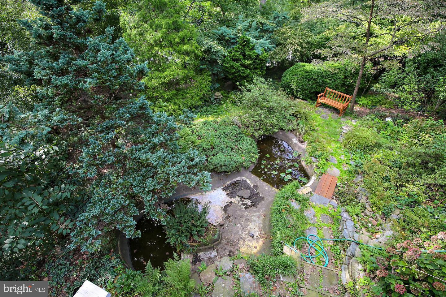 WOODMONT - Residential Lease