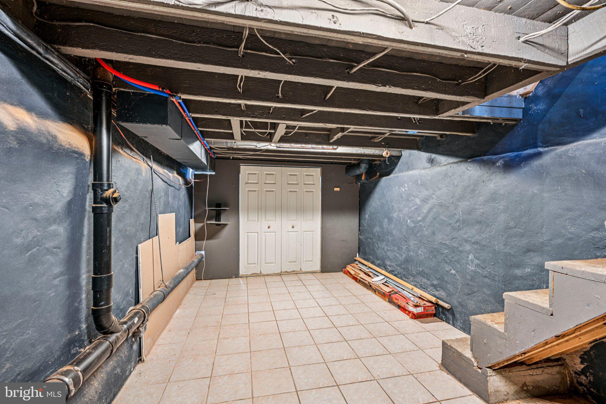 OLDE KENSINGTON - Residential