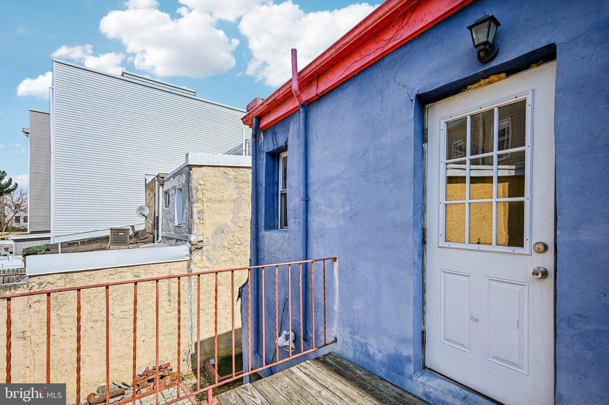 OLDE KENSINGTON - Residential