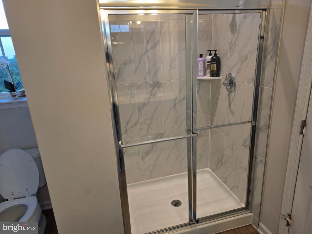 LAUREL OVERLOOK - Residential