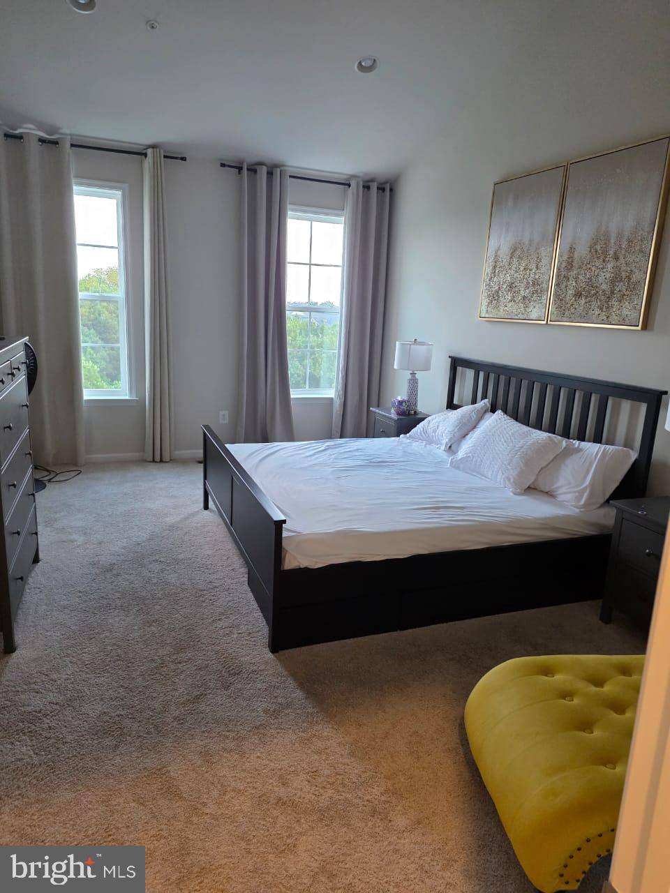 LAUREL OVERLOOK - Residential