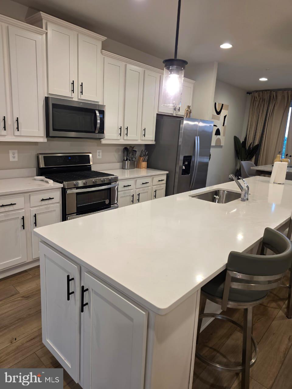 LAUREL OVERLOOK - Residential