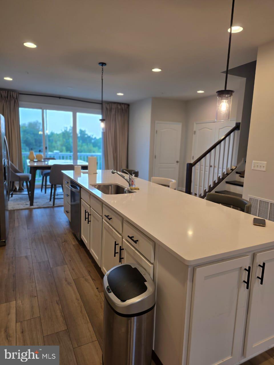 LAUREL OVERLOOK - Residential