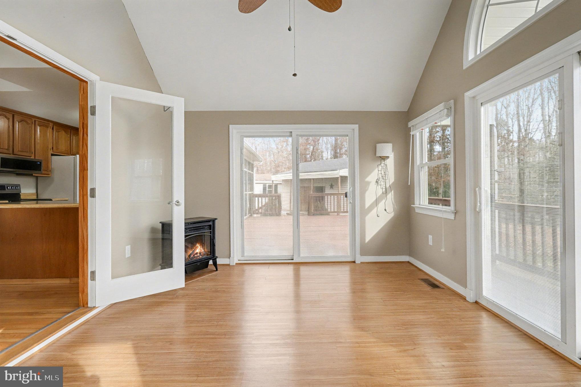 HAWKINS FARM - Residential