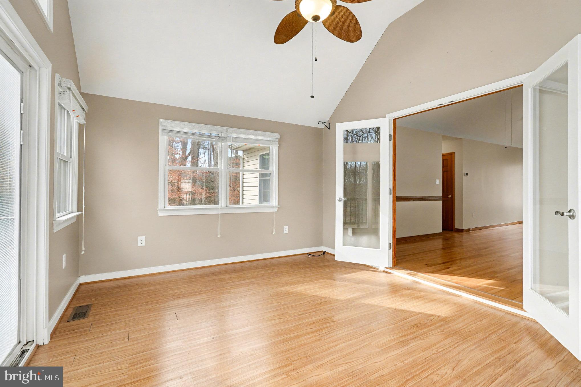 HAWKINS FARM - Residential