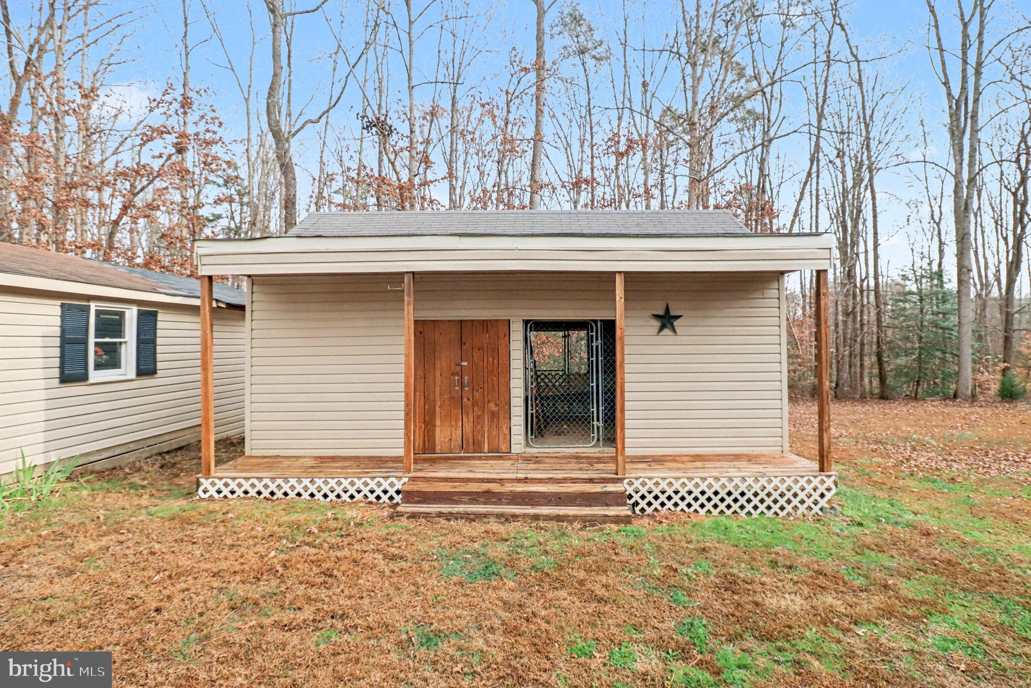 HAWKINS FARM - Residential