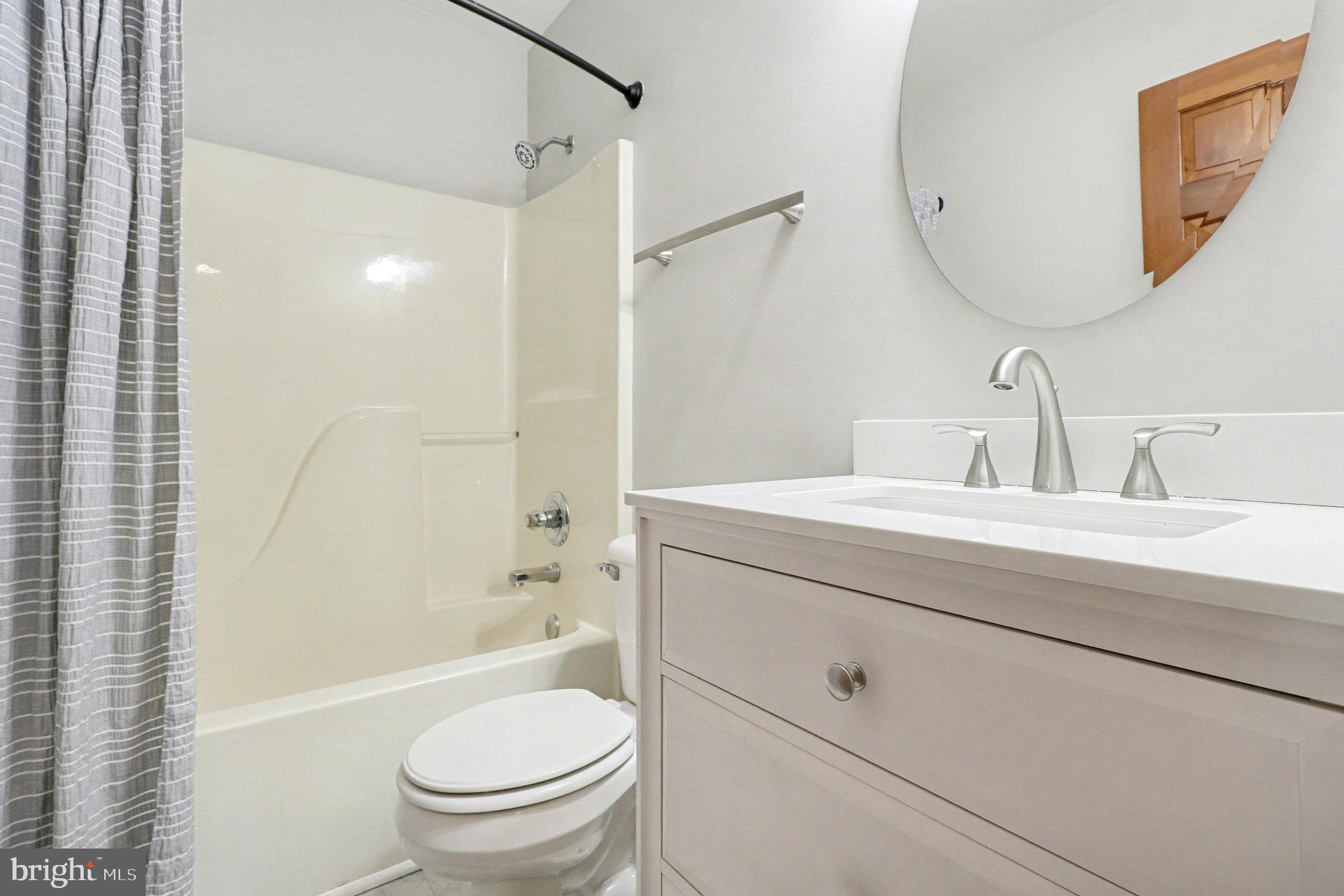 HAWKINS FARM - Residential