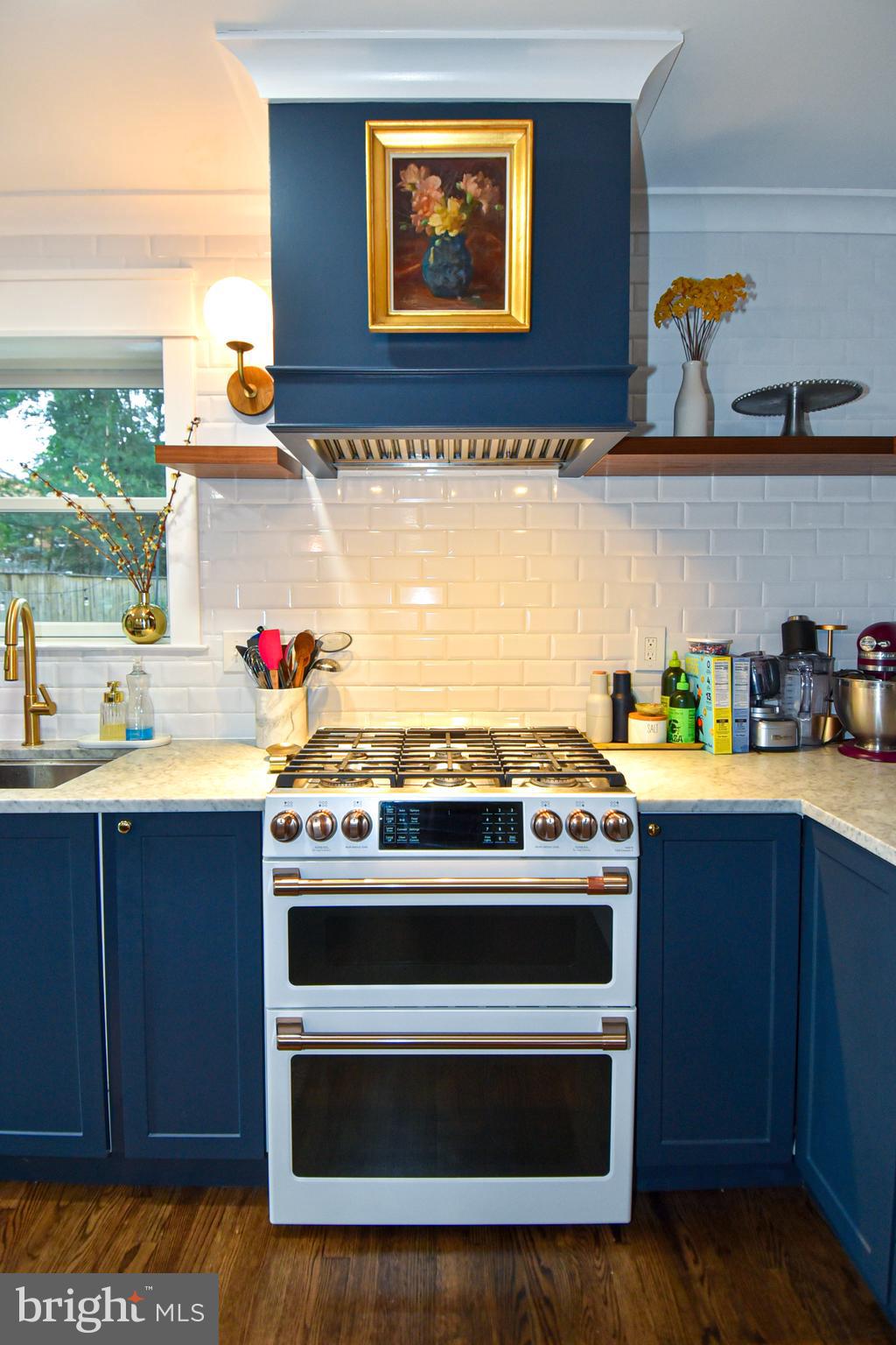 DUKE GARDENS - Residential Lease