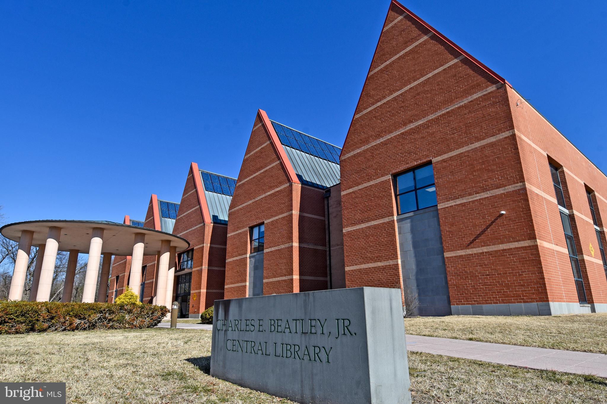 DUKE GARDENS - Residential Lease