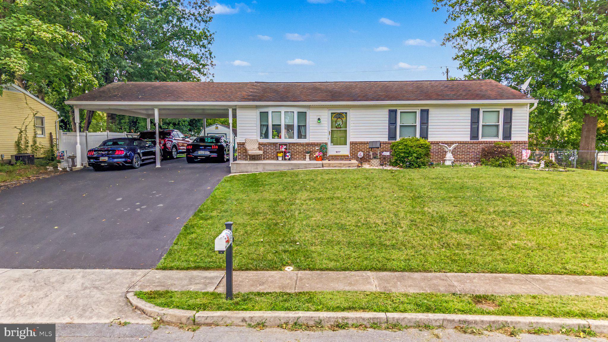 1077 BRAMLY DRIVE