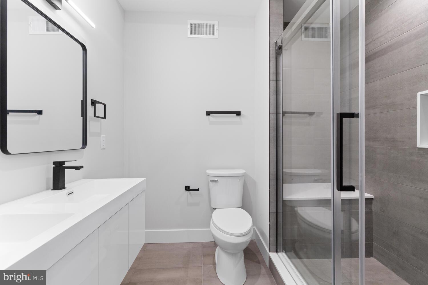 COBBS CREEK - Residential