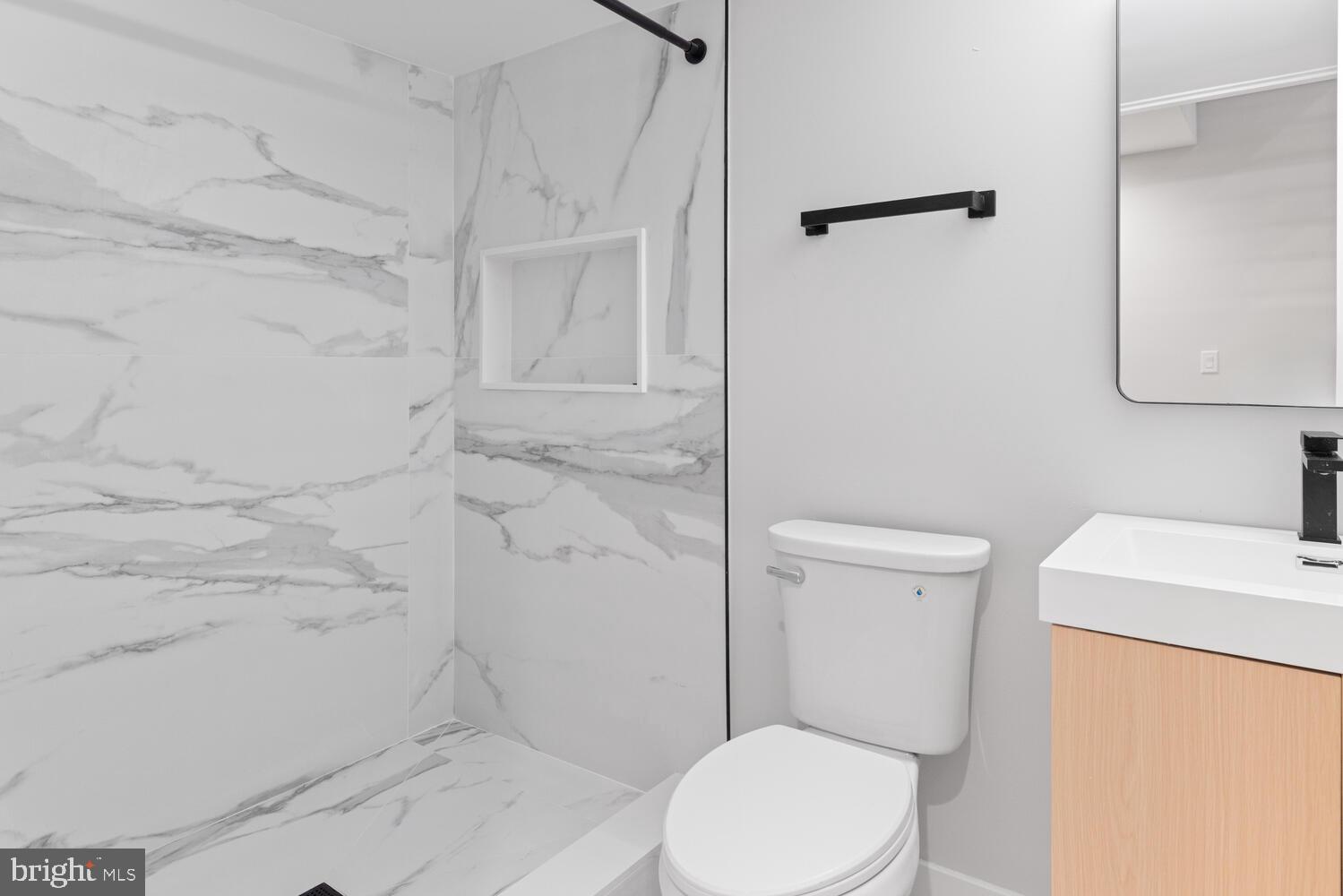 COBBS CREEK - Residential