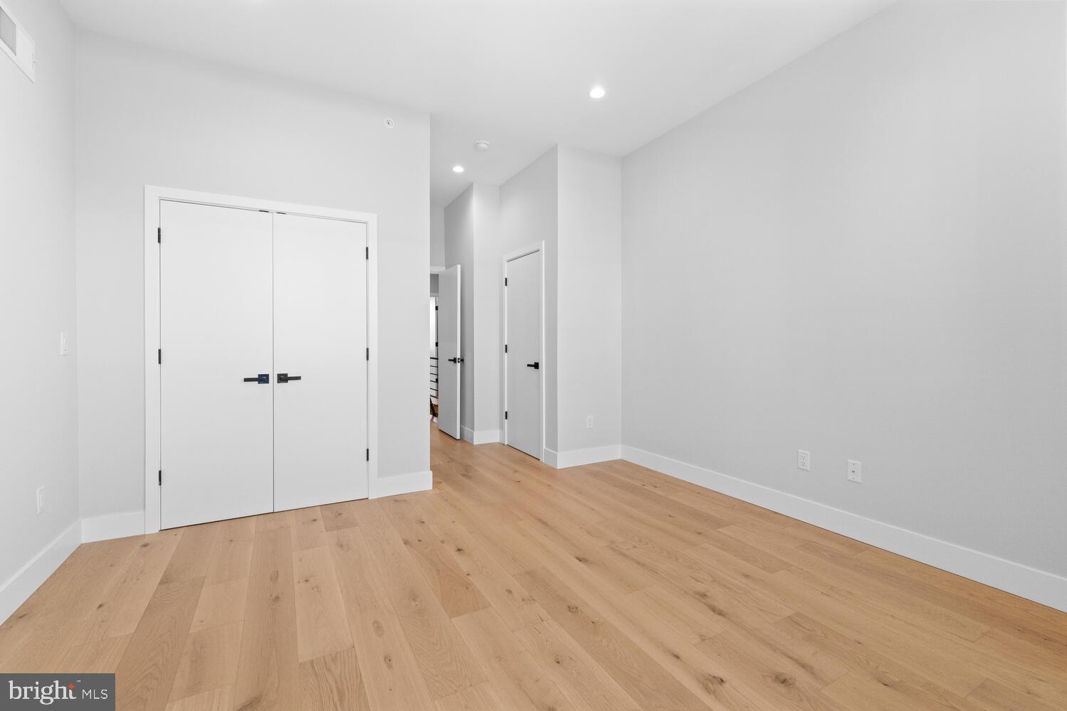 COBBS CREEK - Residential