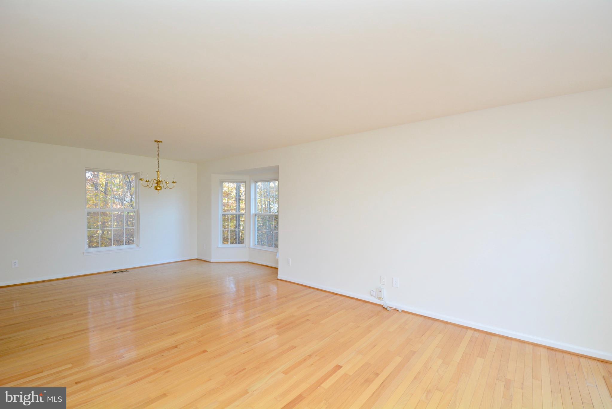 CARDINAL CREST - Residential