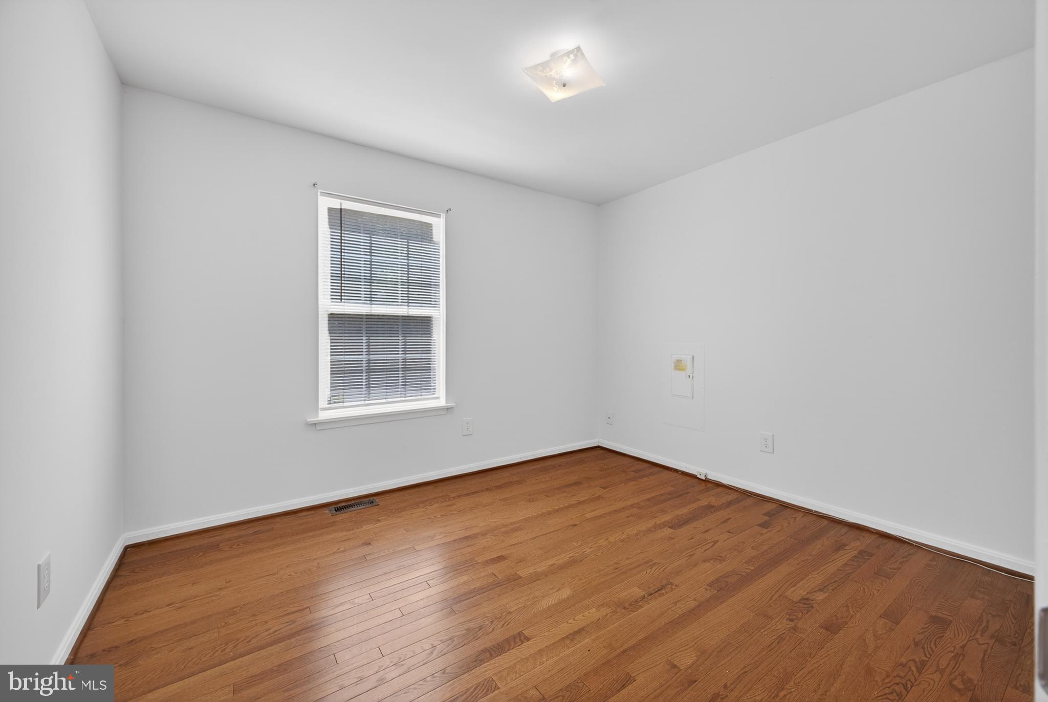 WOODLAND VILLAGE - Residential