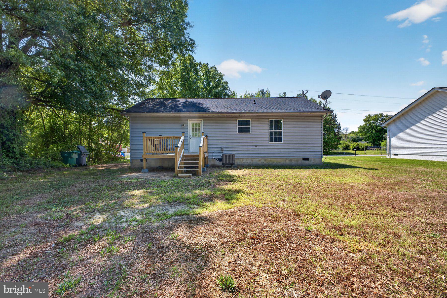 WOODLAND VILLAGE - Residential