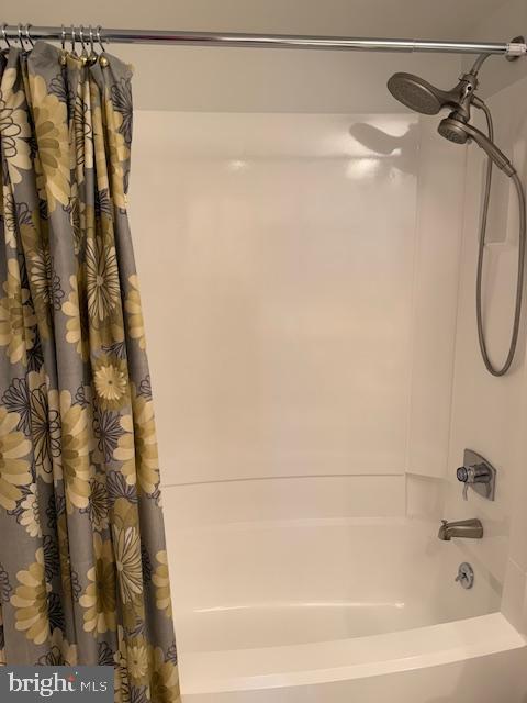 WATERGATE AT LANDMARK - Residential