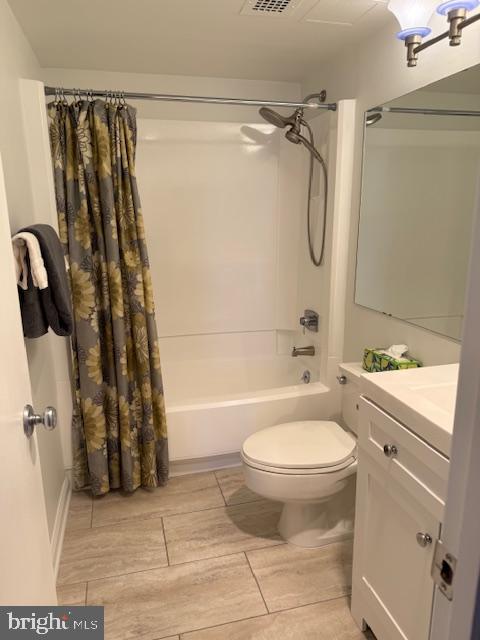 WATERGATE AT LANDMARK - Residential