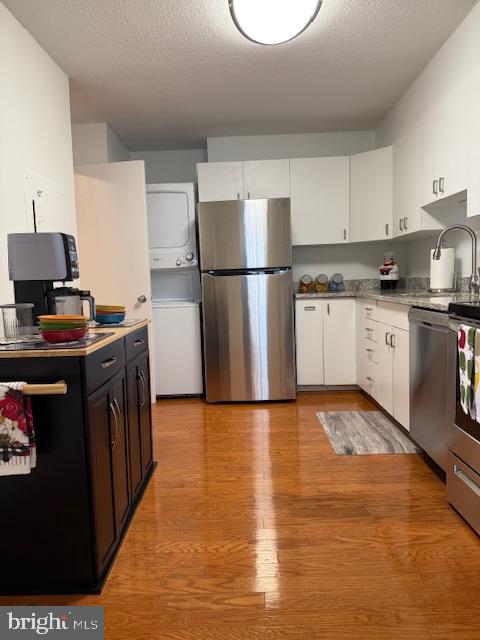 WATERGATE AT LANDMARK - Residential