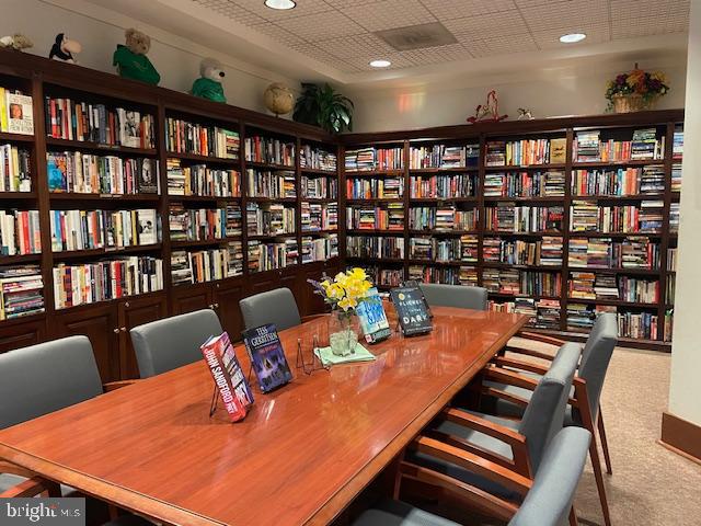 WATERGATE AT LANDMARK - Residential