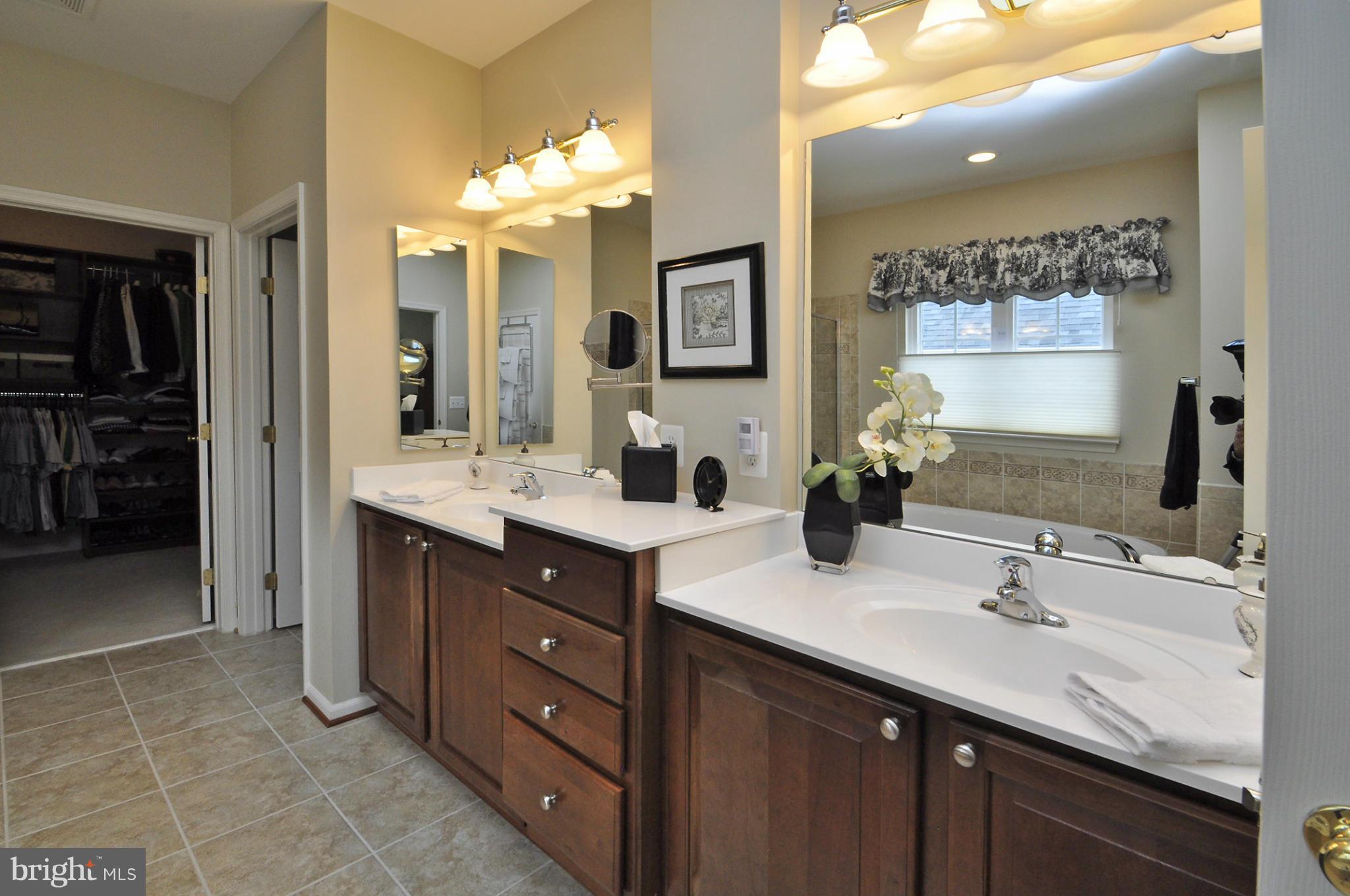 VIRGINIA HERITAGE - Residential