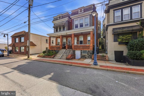 Townhouse For Sale - 832 N Union Street<br/> WILMINGTON, DE 19805