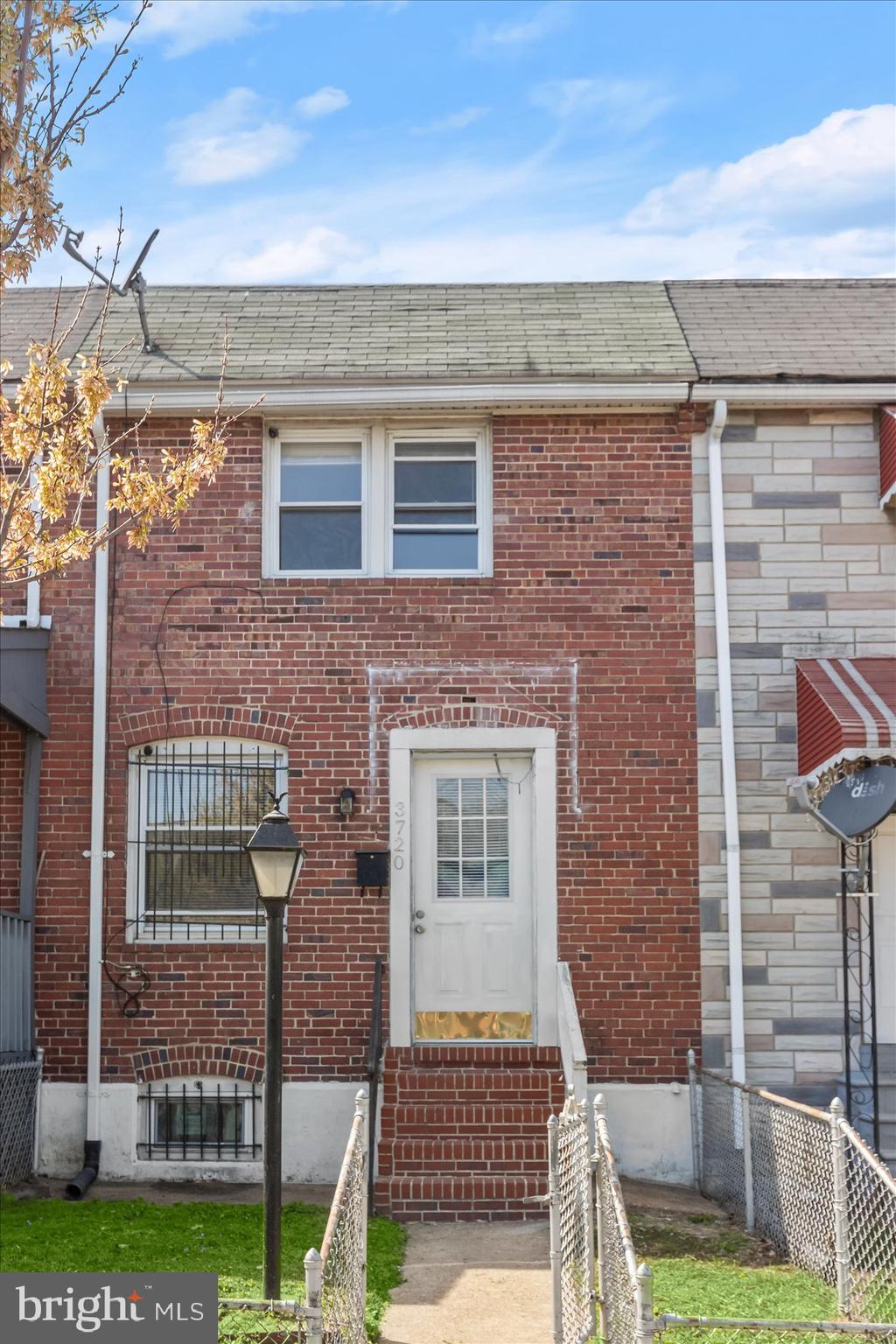 3720 SAINT VICTOR STREET