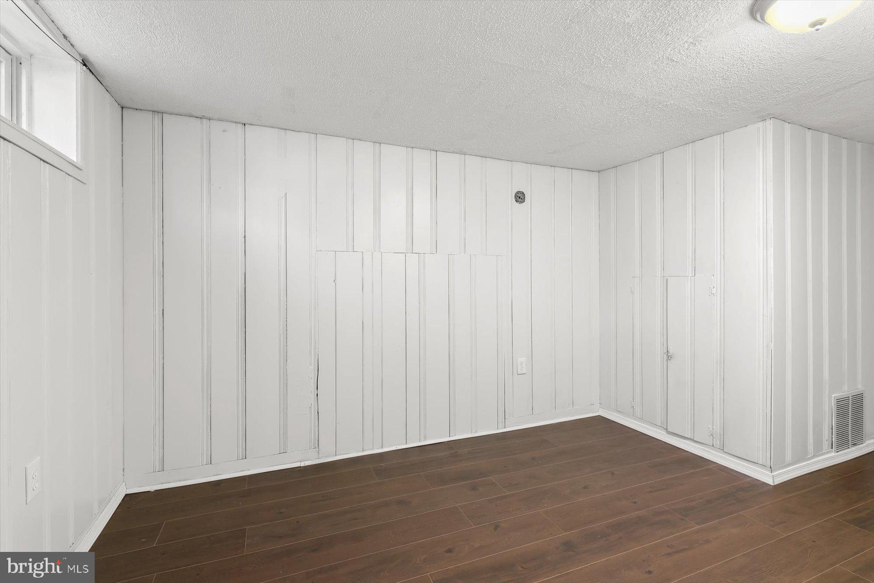 BROOKLYN - Residential