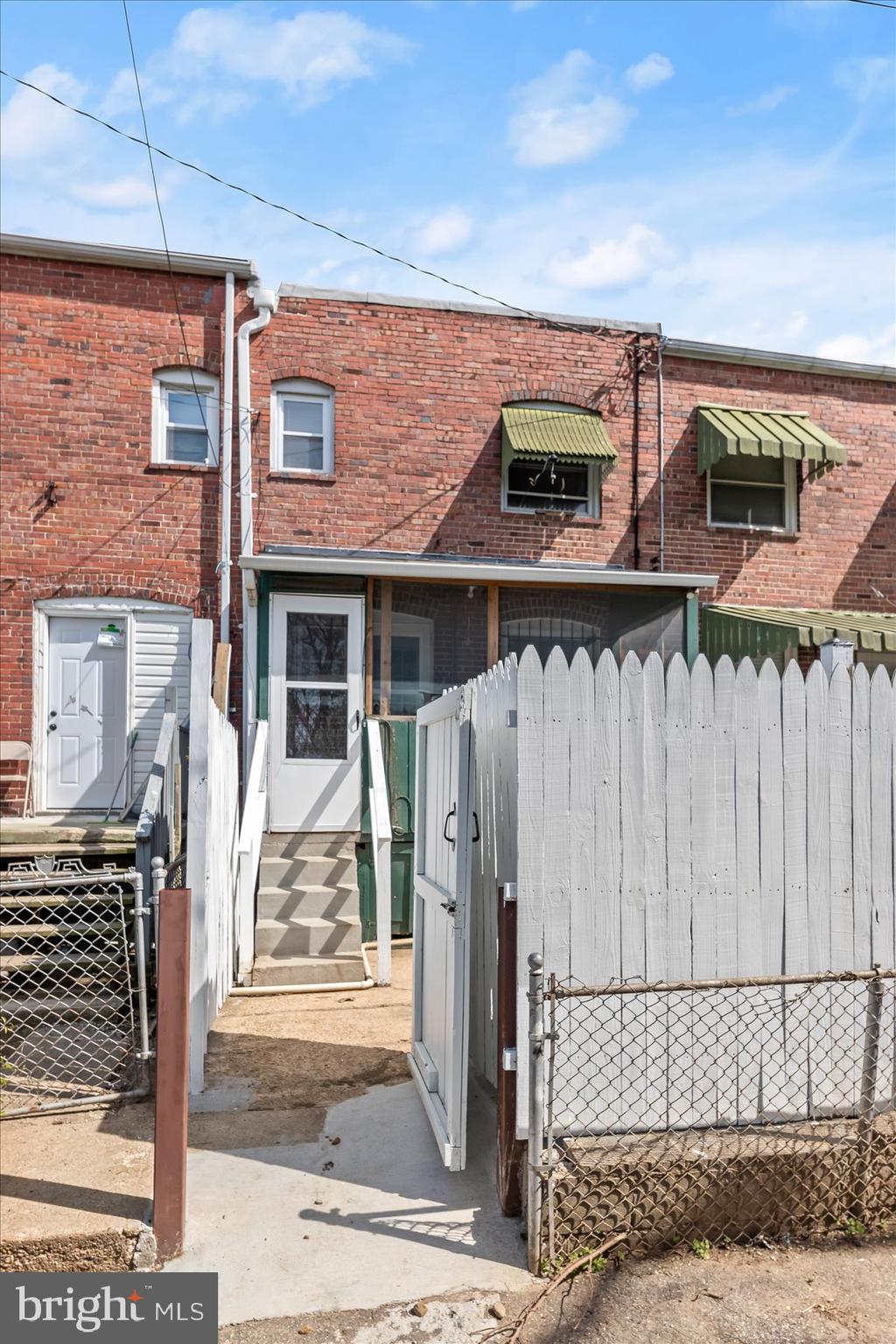 BROOKLYN - Residential