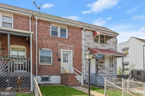Photo of 3720 Saint Victor Street, BALTIMORE, MD 21225 (MLS # MDBA2210548)