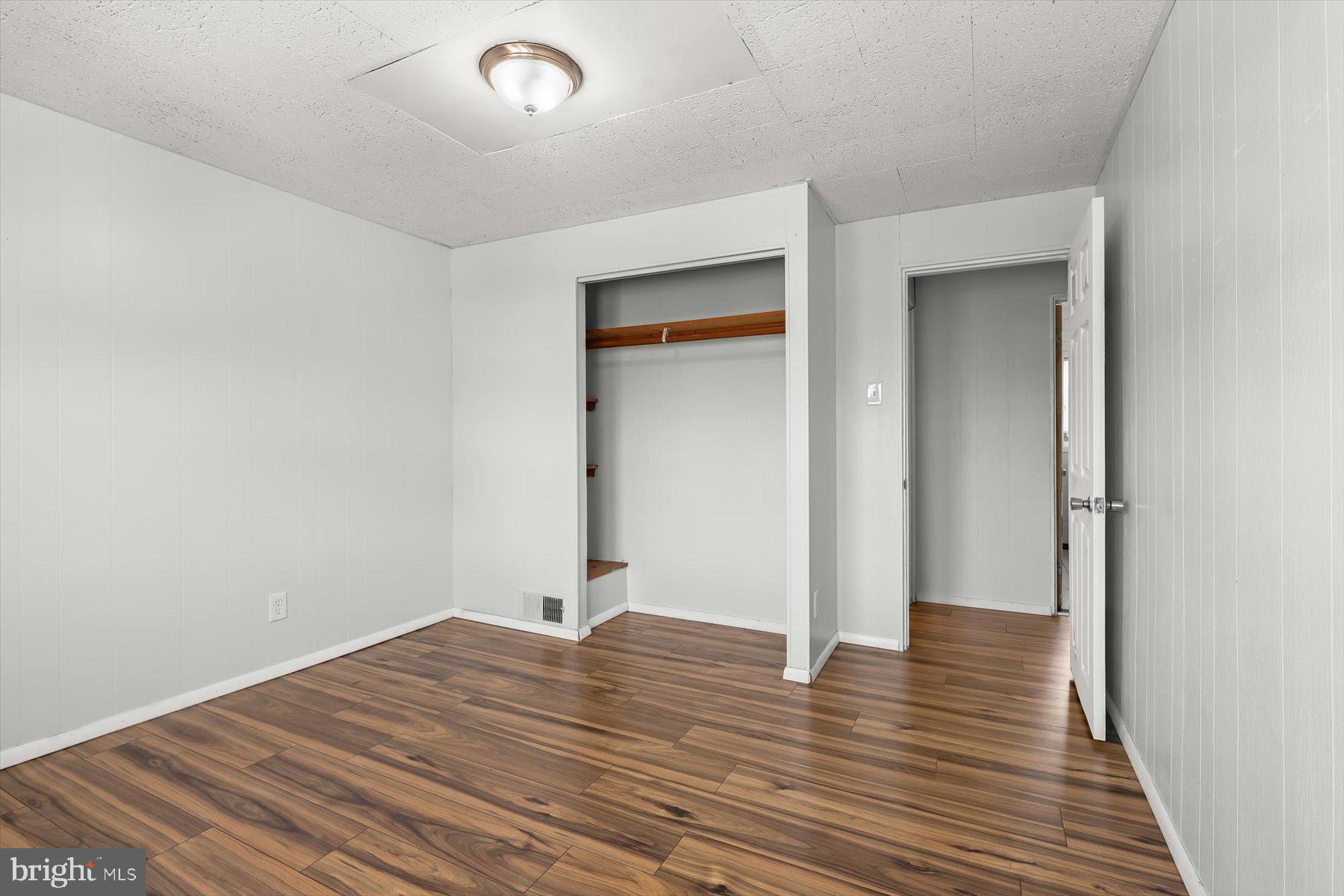 BROOKLYN - Residential