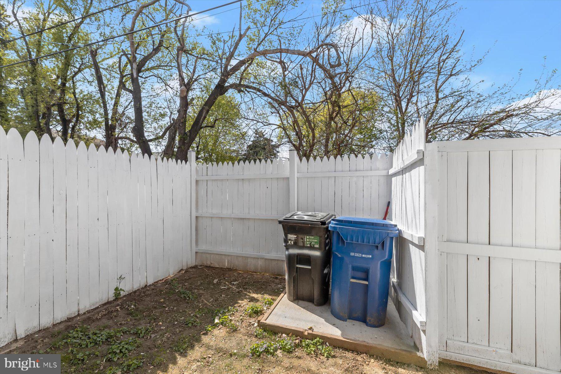 BROOKLYN - Residential