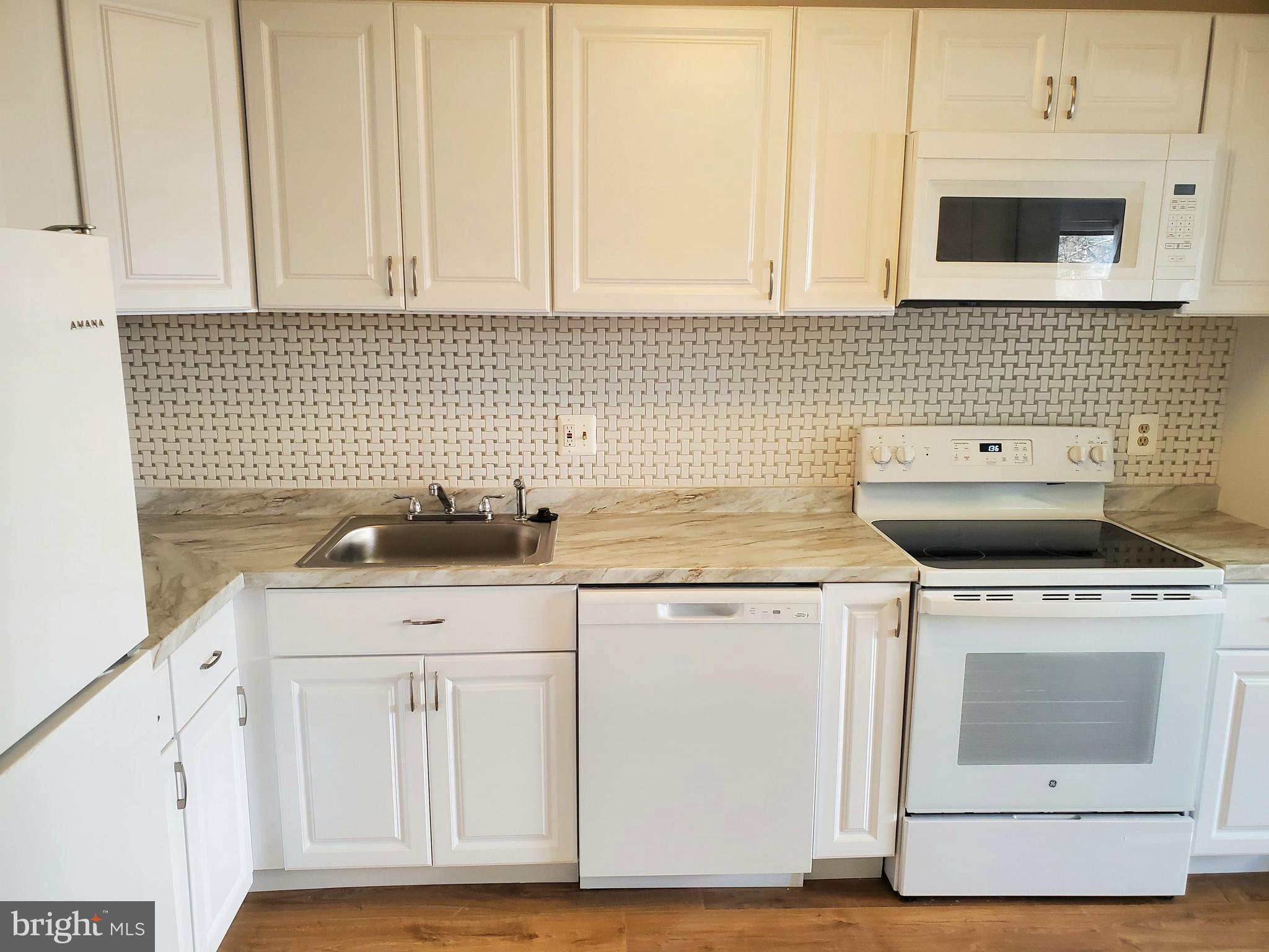 GERMANTOWN PARK - Residential Lease