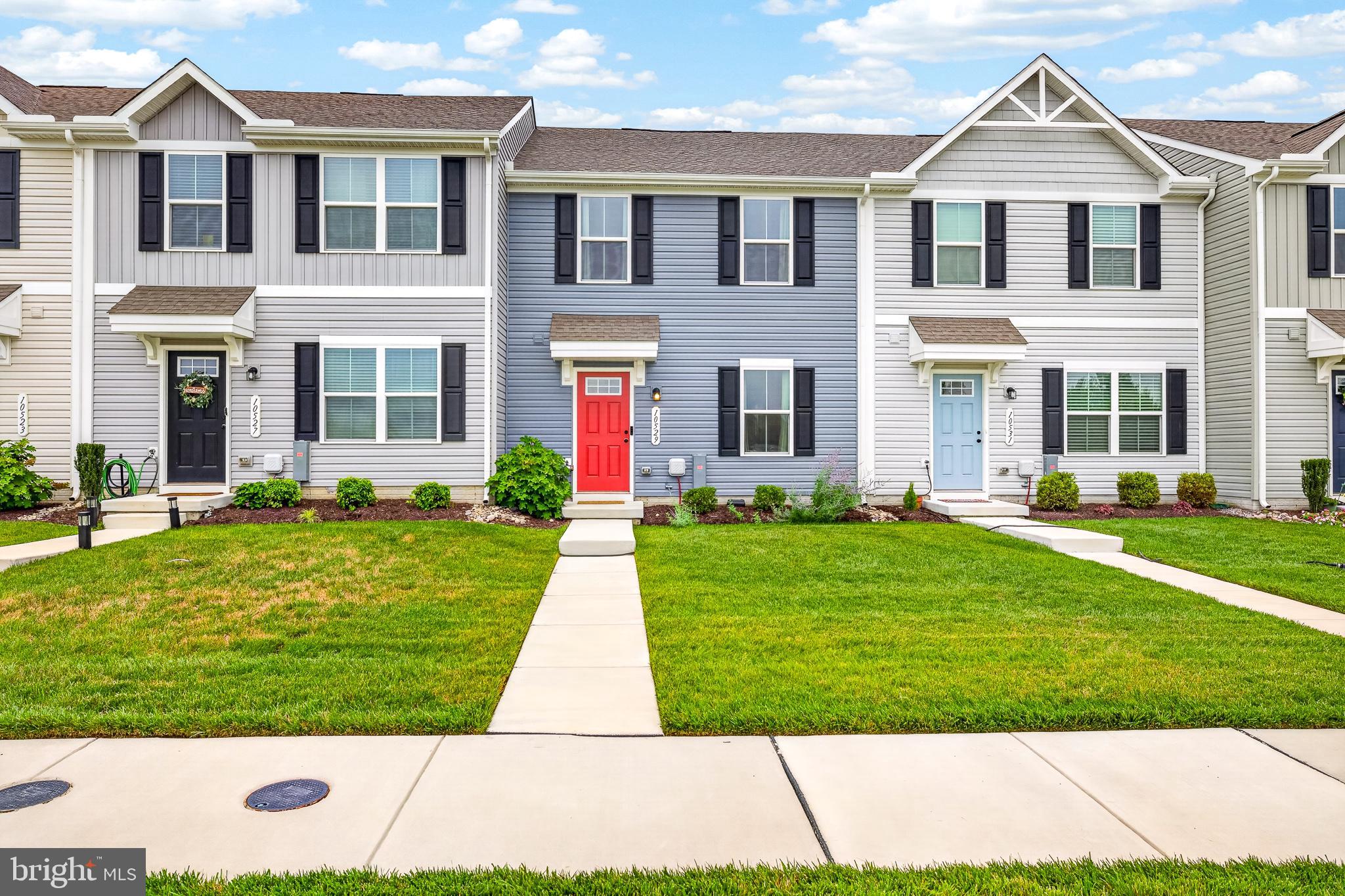 10529 PRICE DRIVE