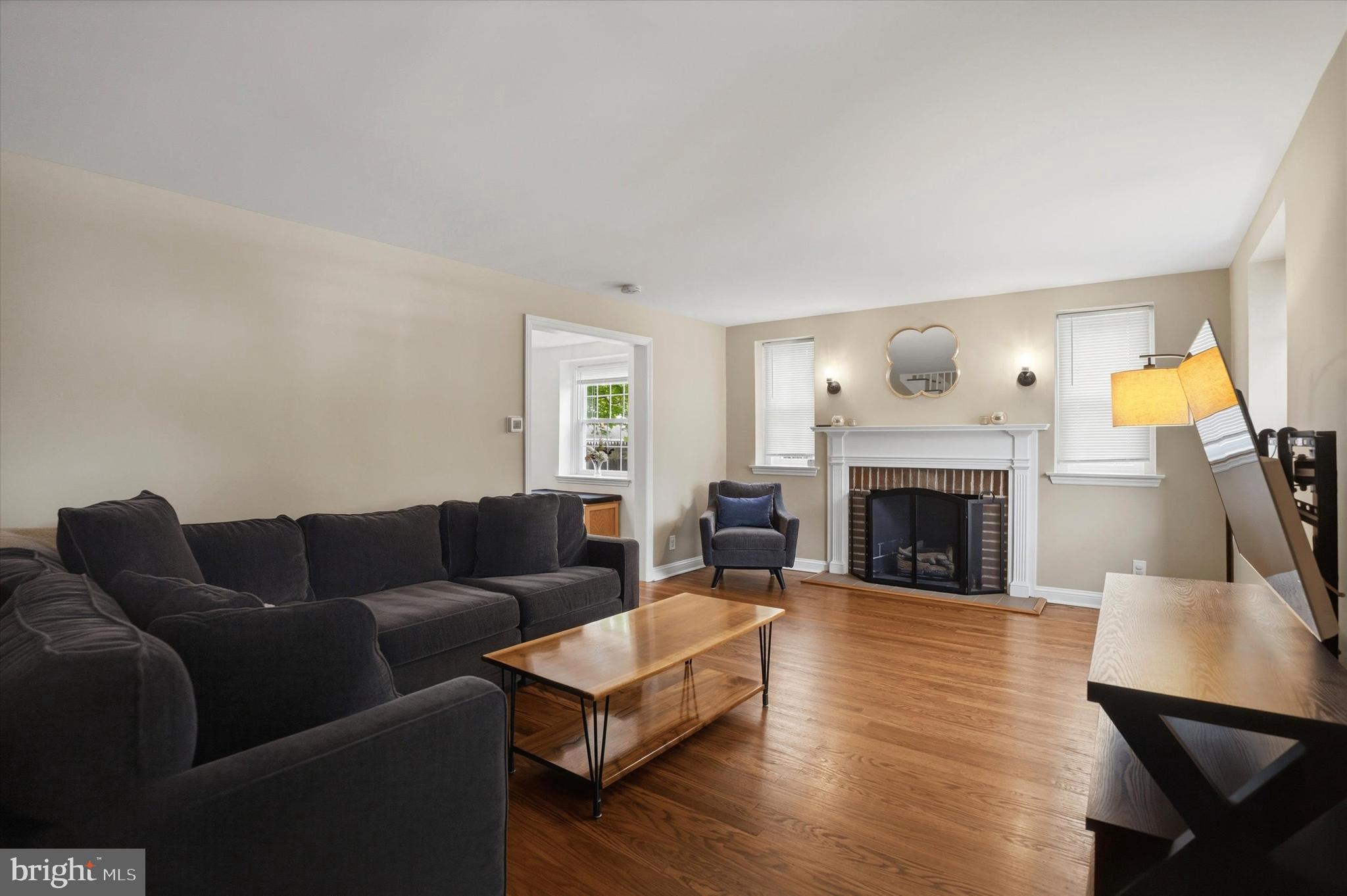 SPRINGFIELD CHASE - Residential